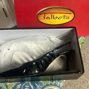 Talbots Libbey three backstrap pumps